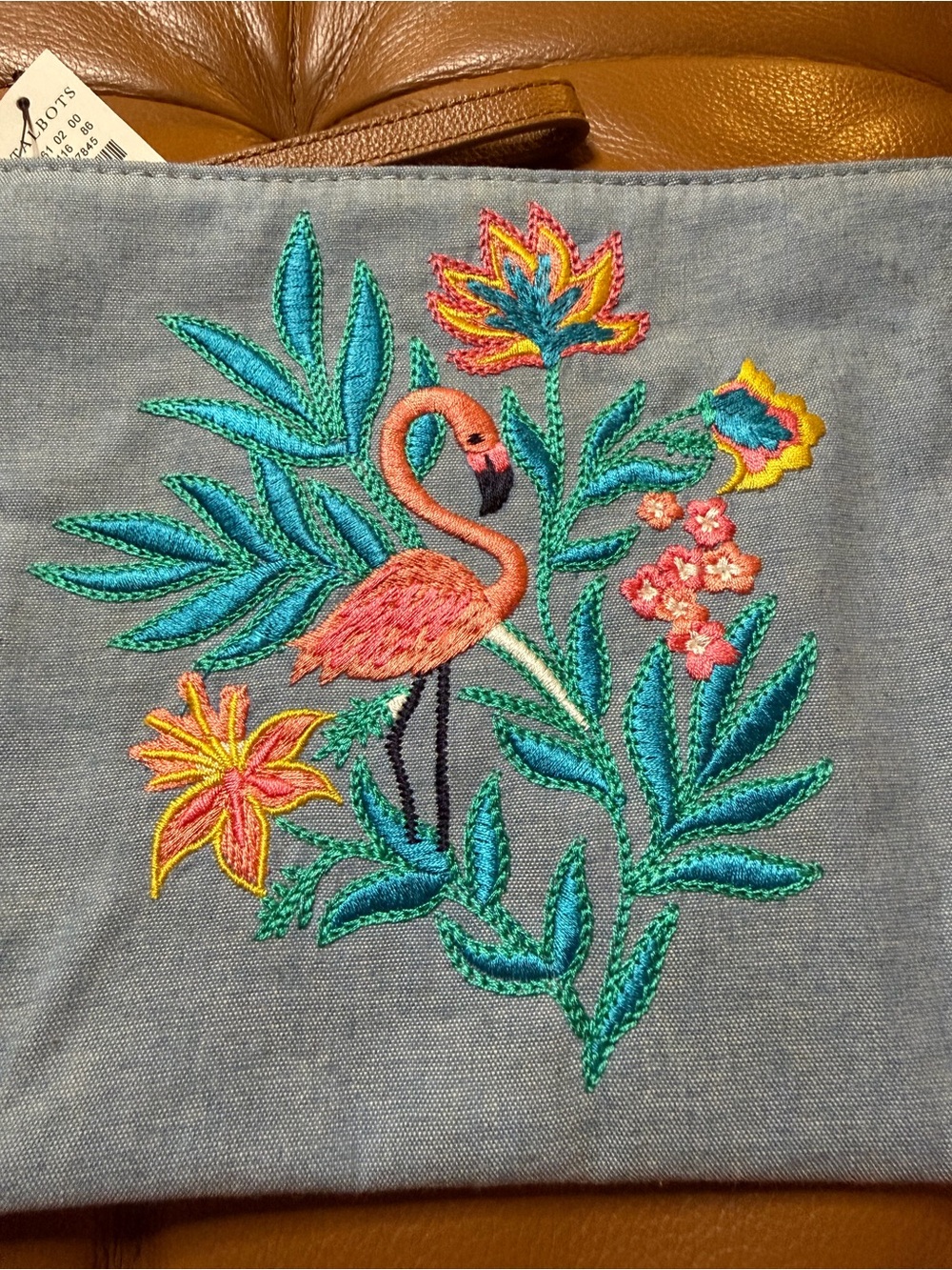🦩🩵 TALBOTS Colorful Embroidered Flamingo Wristlet. NWT - Picture 5 of 11